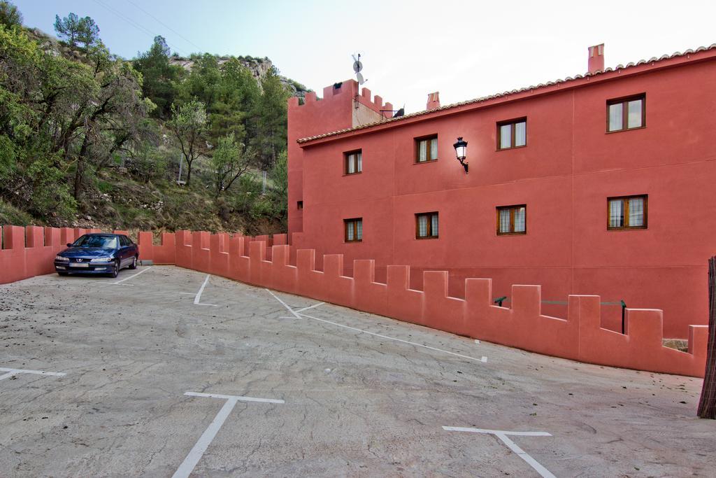 Hotel Dona Blanca Albarracín Kültér fotó