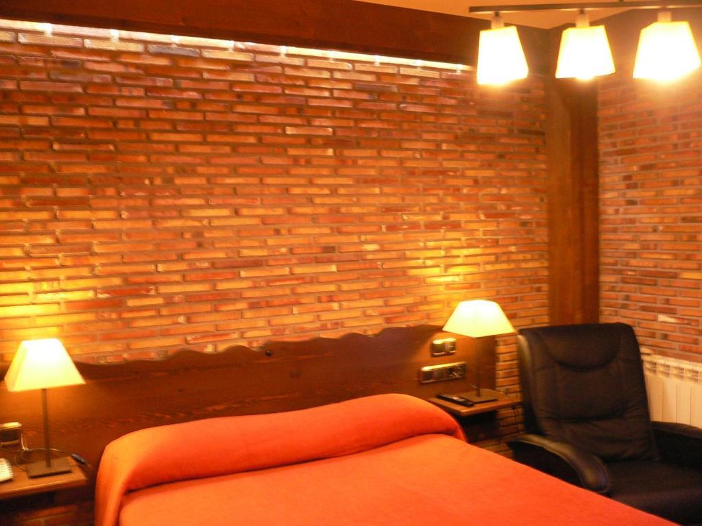 Hotel Dona Blanca Albarracín Szoba fotó