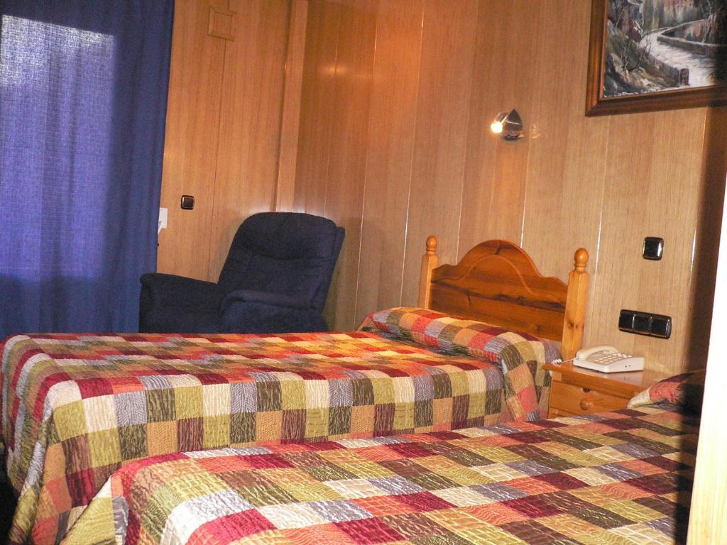 Hotel Dona Blanca Albarracín Szoba fotó