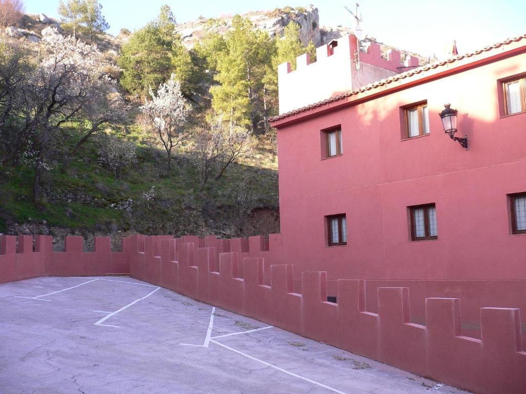 Hotel Dona Blanca Albarracín Kültér fotó