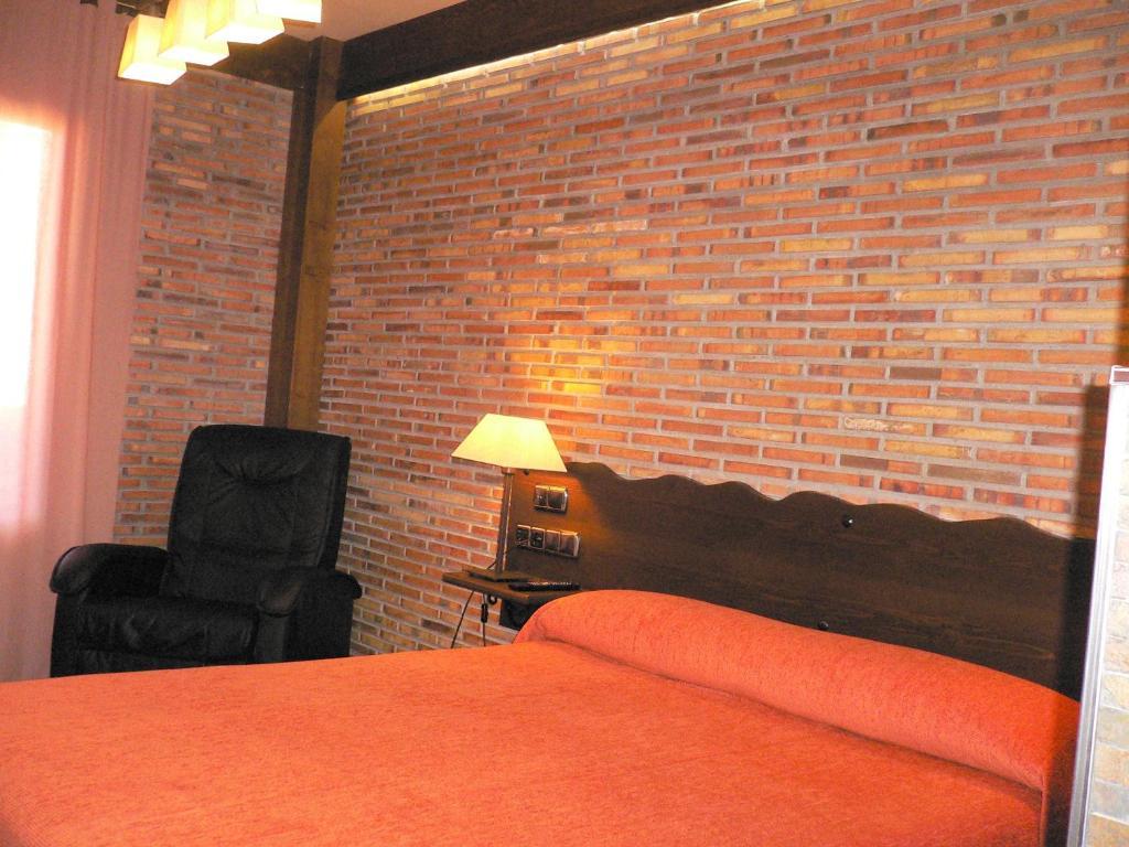 Hotel Dona Blanca Albarracín Kültér fotó