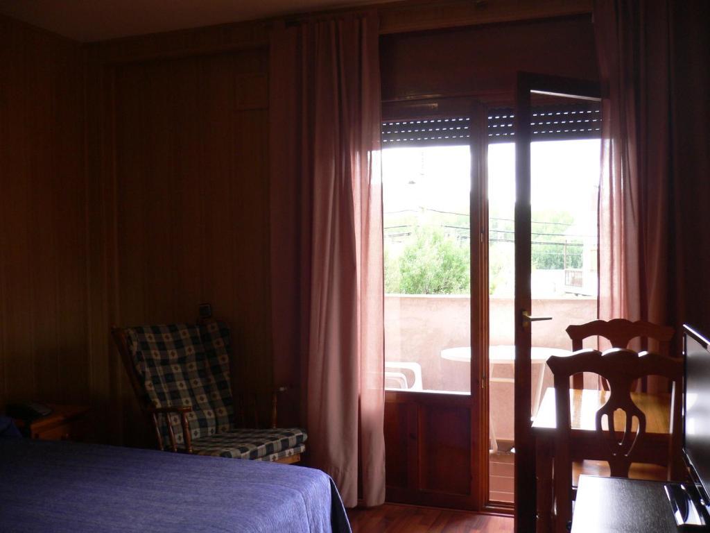 Hotel Dona Blanca Albarracín Kültér fotó